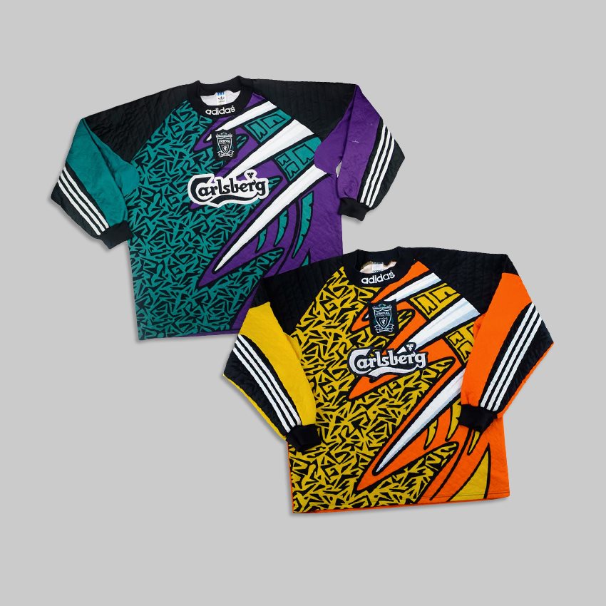 Liverpool goalkeeper shop kit 1995